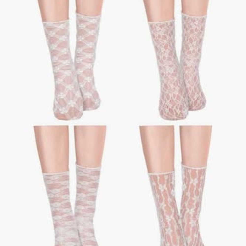 Brand New Set Of 4 Chic Lace Casual Socks - White